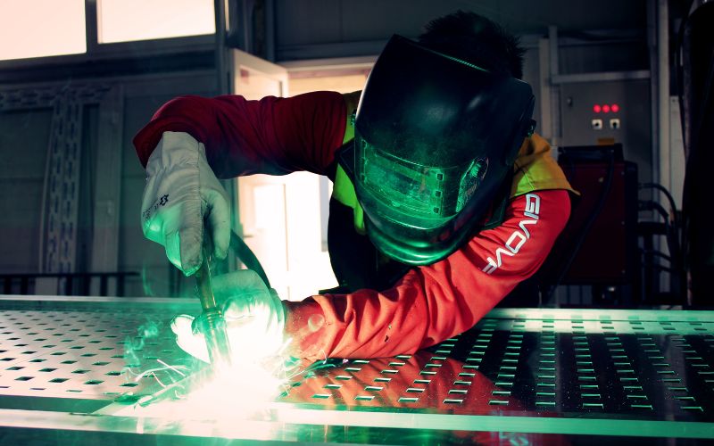 alumnium-welding-1 vcgl warehousing